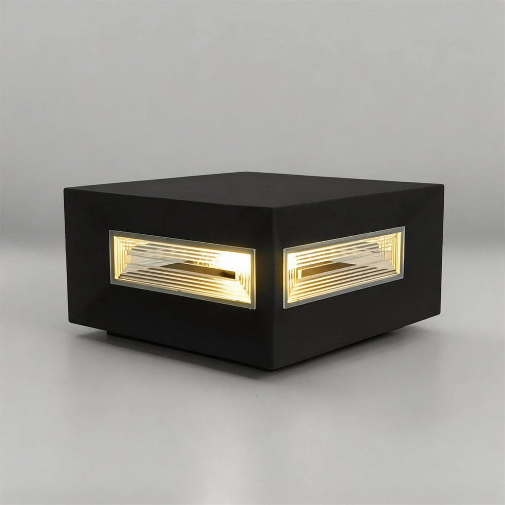 Square Pillar LED Solar Fence Post Light - Modern Cube Design, Outdoor Lighting Solution for Patios and Gardens