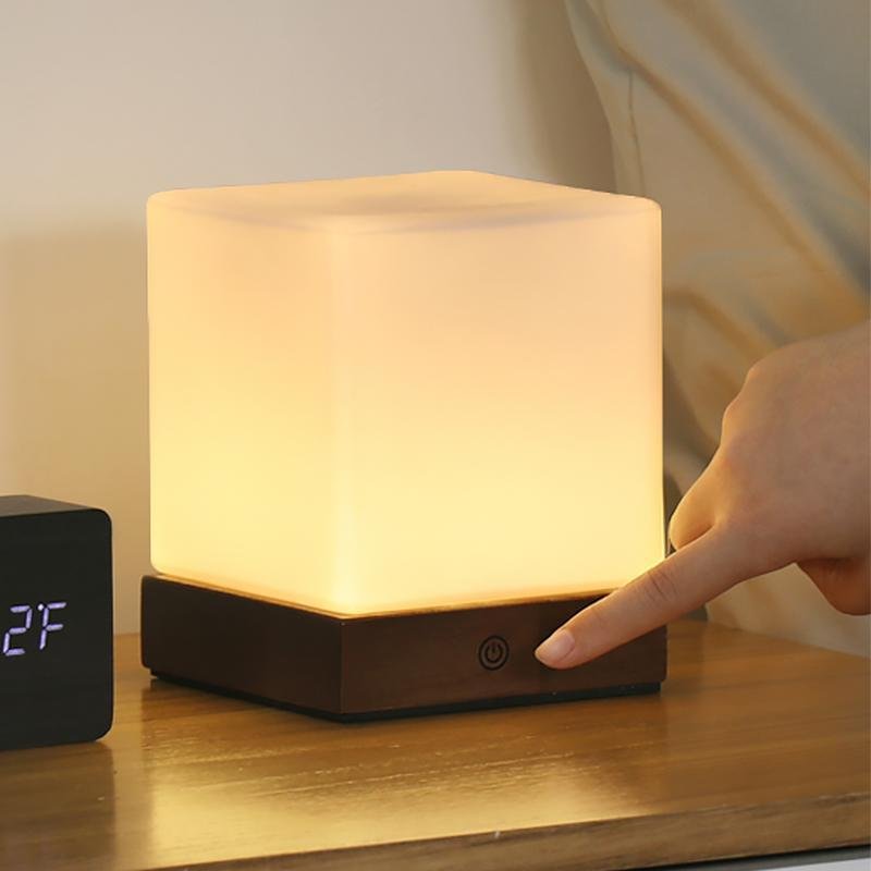 Square Wood Mini Cube LED Ambient Table Lamp - Modern Home Lighting, Stylish Night Light, Decorative Desk Lamp, Energy-Efficient Design.