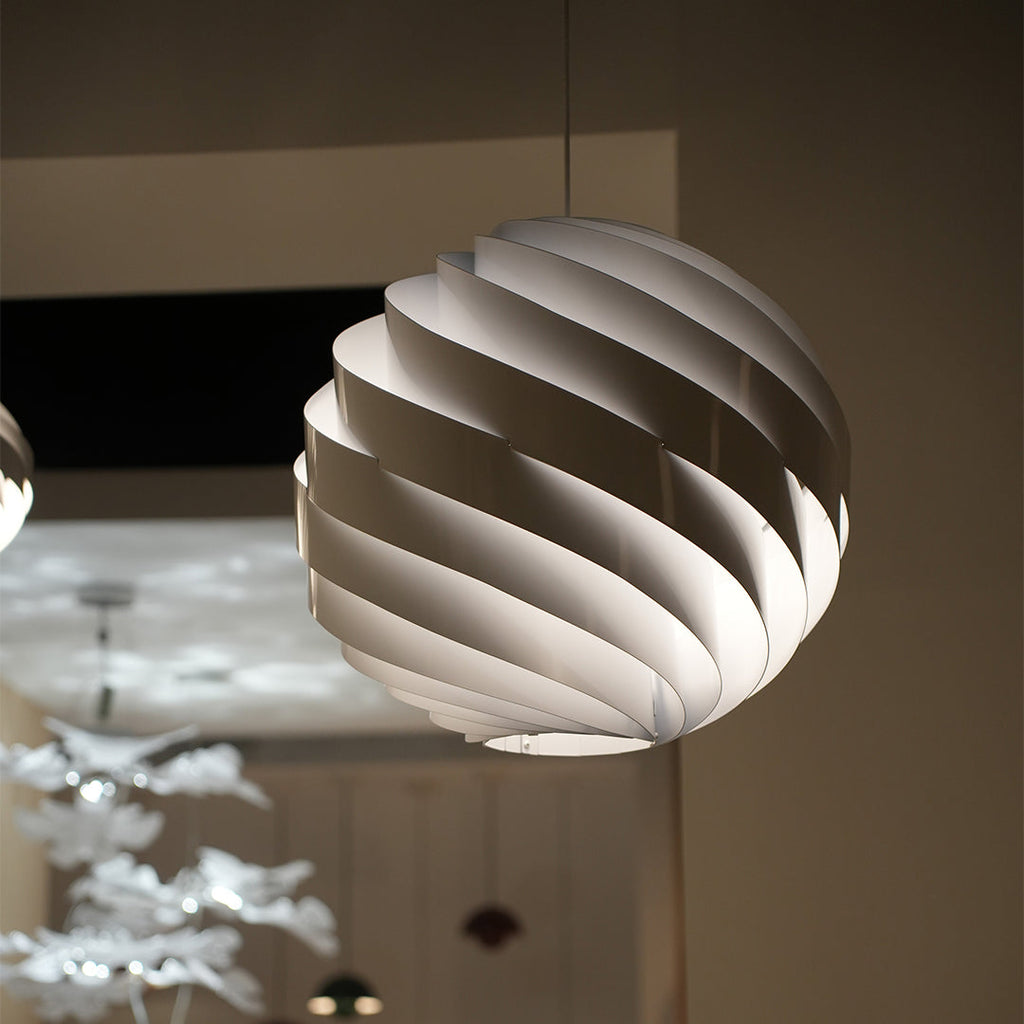 Swirl Pendant Light - Nordic Creative Turbine Ceiling Fixture