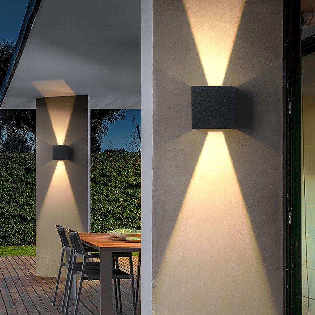 Outdoor Waterproof Adjustable Beam Angle Wall Light