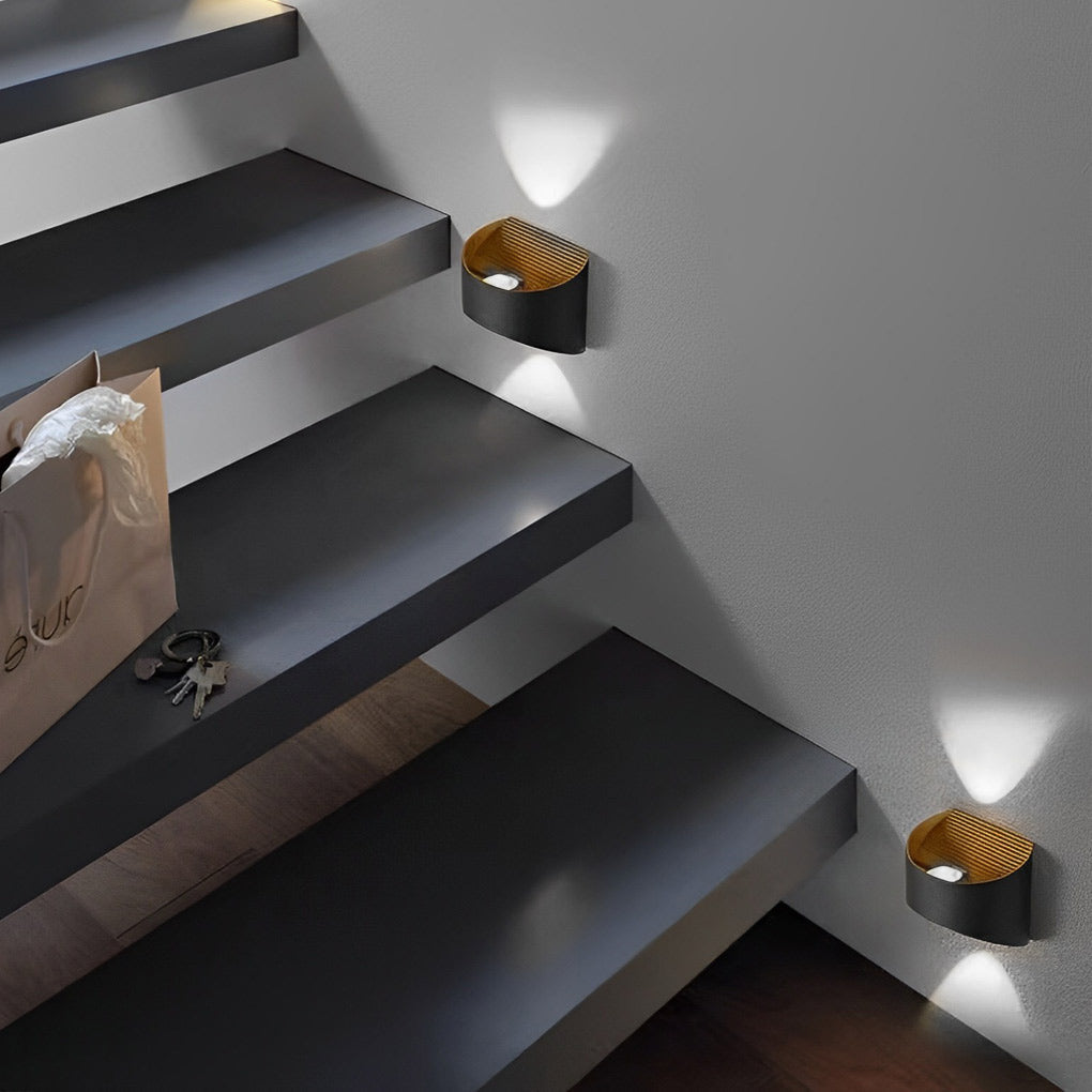 Up and Down Waterproof LED Wall Sconce Lighting