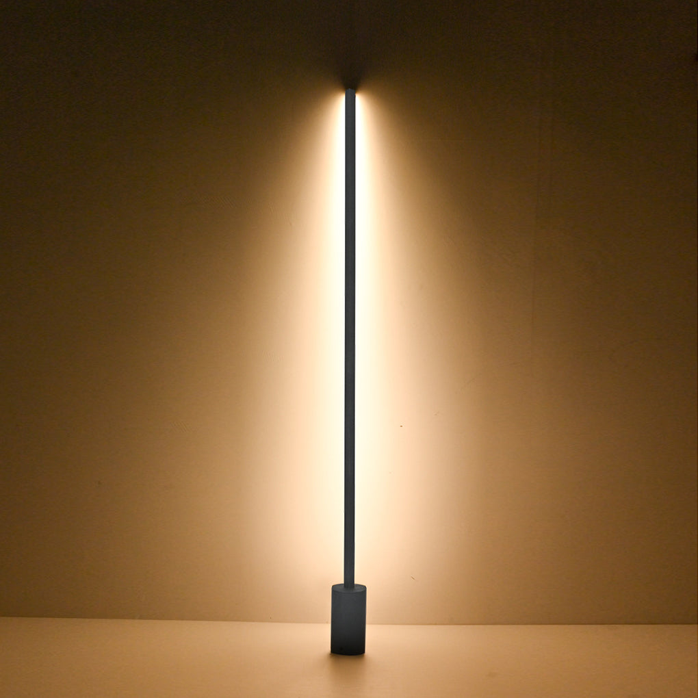 Contemporary Waterproof LED Outdoor Linear Floor Lamp