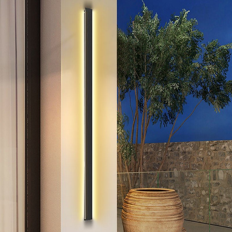 Modern LED Linear Wall Light - Black Outdoor Lighting
