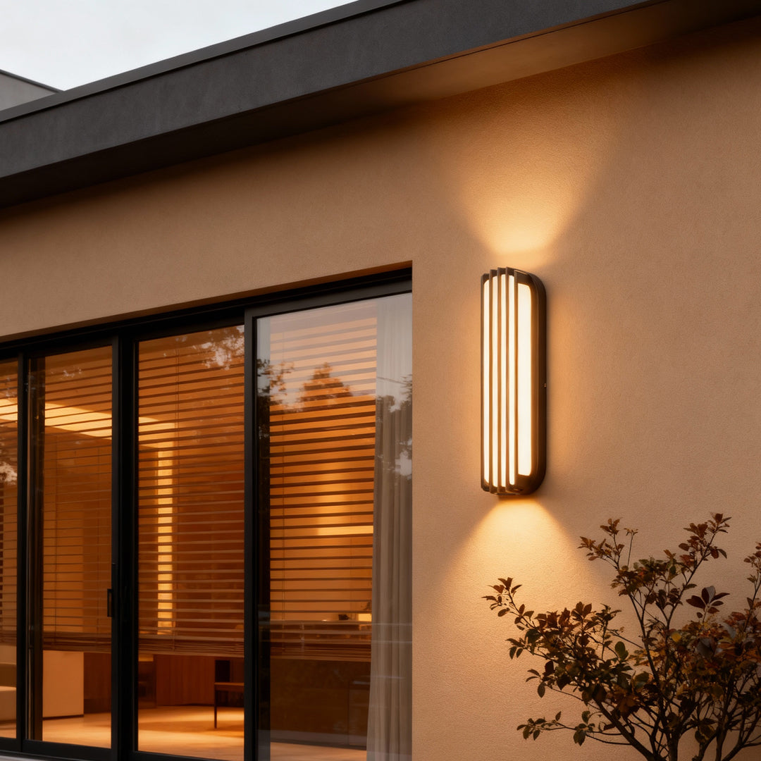 Wall-Mounted Waterproof Black Linear Outdoor Light