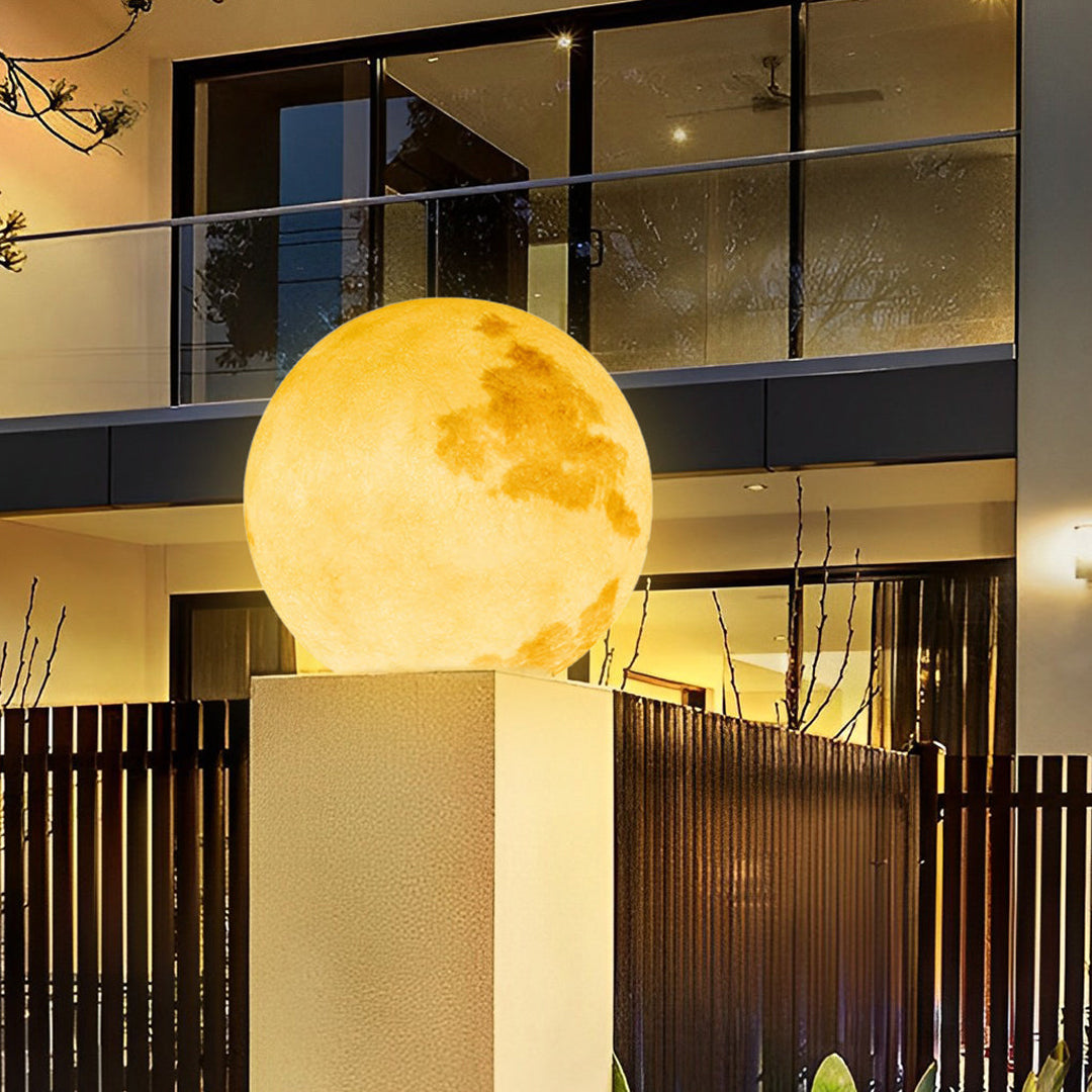 Moon-Shaped Stone Pillar Light - Outdoor Decorative Solar Lantern